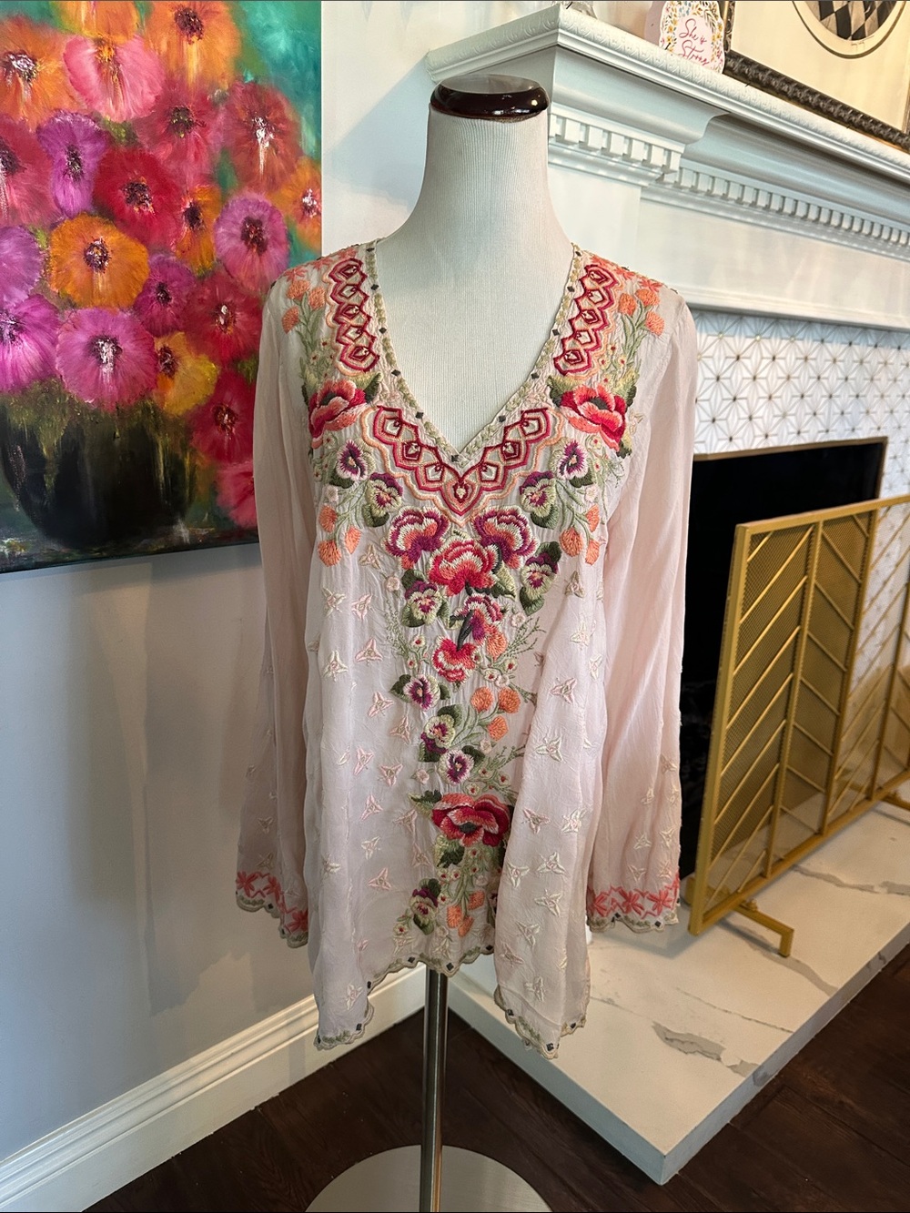 Johnny Was Pale Pink Embroidered Floral V-Neck Tunic